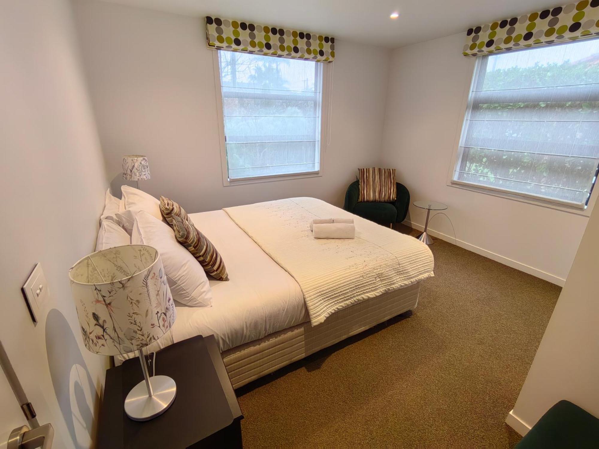 Hot Deal! Sky Stars Garden View Waking To The Beach Close To City Centre Оукланд Екстериор снимка